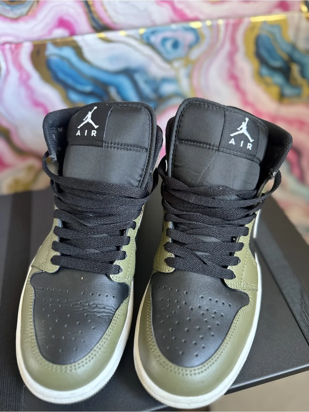 Jordan mid top